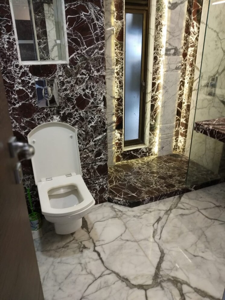 Bathroom, raja-tirupati-balaji-towers 4 Bedroom 2500 Sq.Ft. Apartment In Santacruz West Mumbai 9124821