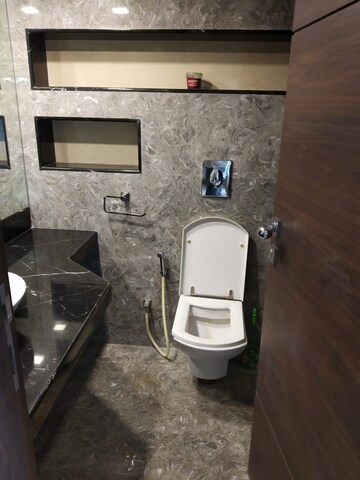 Bathroom in 4 BHK Apartment at Raja Tirupati Balaji Towers, Santacruz West – for Rent