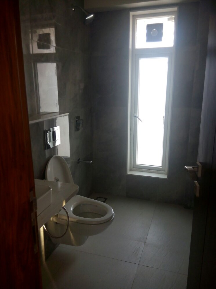 Bathroom, woodstock-apartment-khar 3 Bedroom 1030 Sq.Ft. Apartment In Khar West Mumbai 9124822