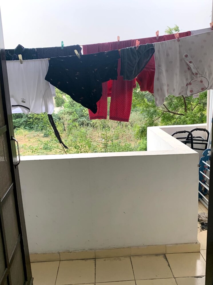 Team Area, sector 52 2 Bedroom 1250 Sq.Ft. Builder Floor In Sector 52 Gurgaon 9124826