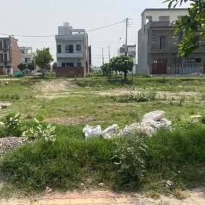Plot Area in  Plot at Sector 28 – for Sale