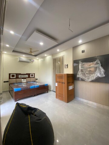 Living Room in Studio Builder Floor at Sector 47 – for Rent