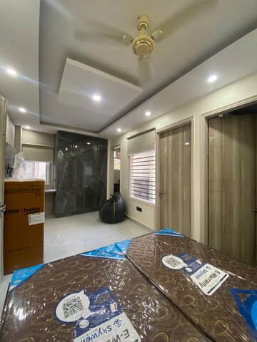 Bedroom in Studio Builder Floor at Sector 47 – for Rent