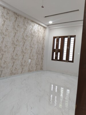 Room in 3 BHK Villa at Malviya Nagar – for Sale