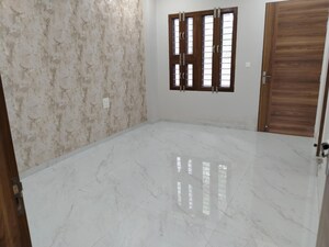 Room in 3 BHK Villa at Malviya Nagar – for Sale