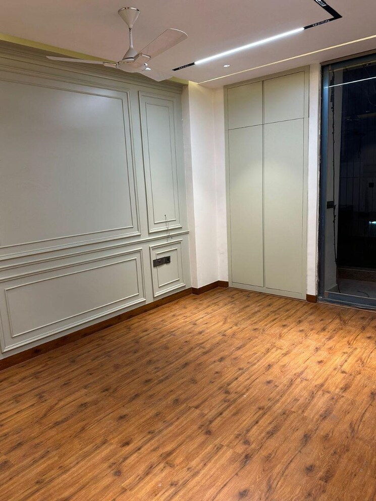 Room, ansal-sushant-lok-i 3 Bedroom 215 Sq.Yd. Builder Floor In Sector 43 Gurgaon 9124845