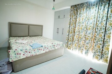 Bedroom in 3 BHK Apartment at Gomti Nagar – for Rent