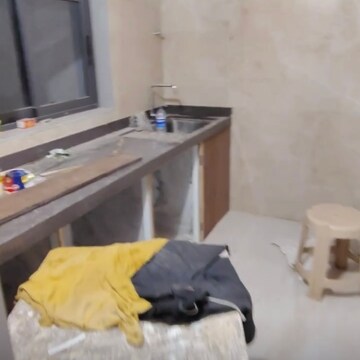 Bedroom in 1 BHK Apartment at Ghatkopar East – for Rent