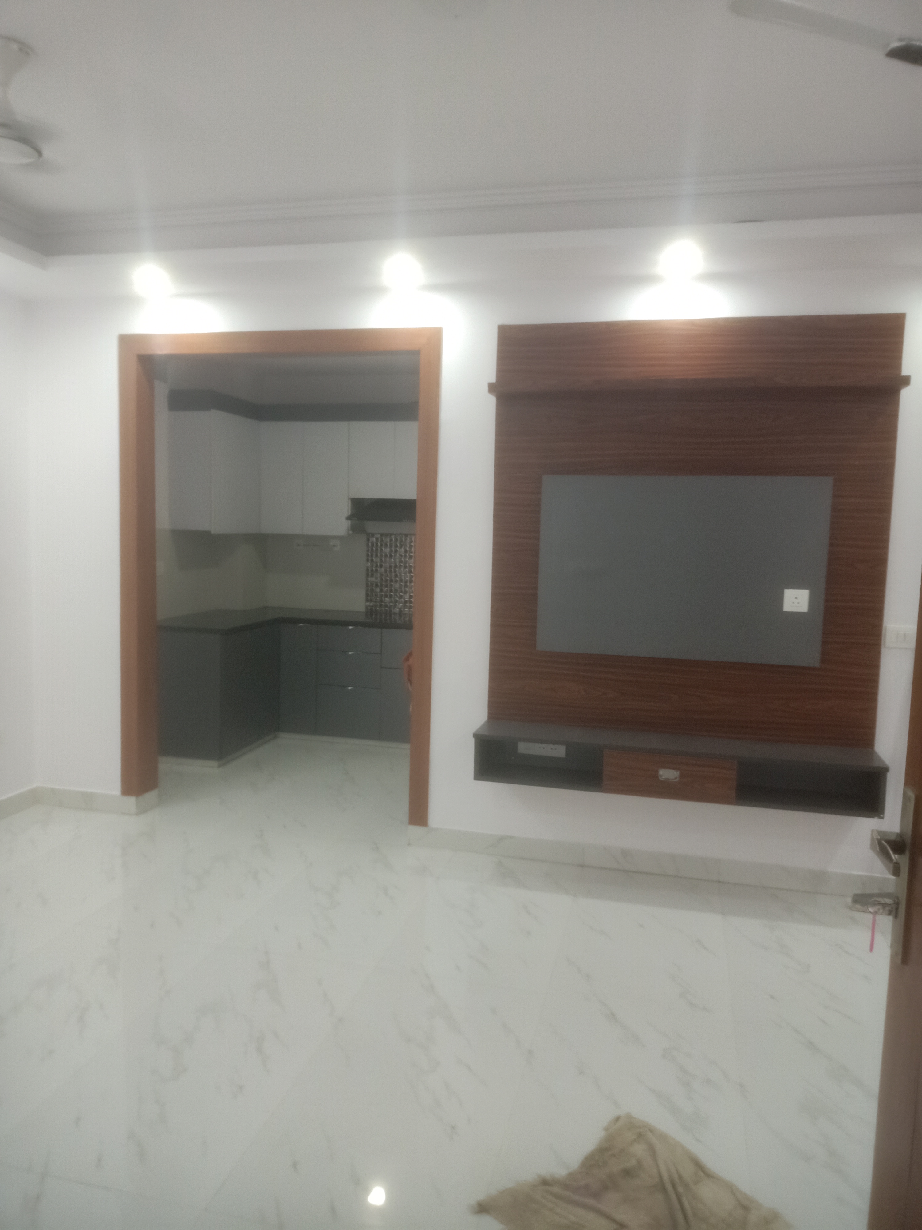 2 BHK Builder Floor For Rent in Vasant Kunj