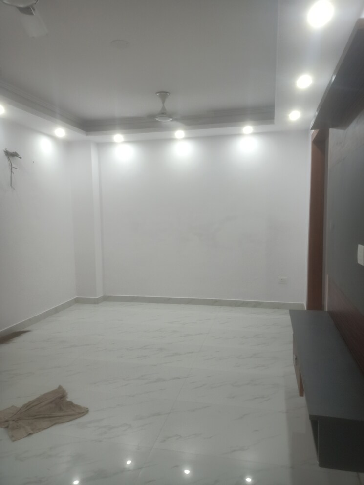 Room, vasant kunj 2 Bedroom 850 Sq.Ft. Builder Floor In Vasant Kunj Delhi 9124873