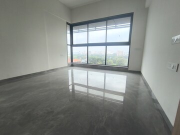 Room in 3 BHK Apartment at Kukreja Golf Scappe, Chembur – for Sale