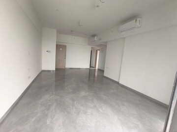 Room in 3 BHK Apartment at Kukreja Golf Scappe, Chembur – for Sale