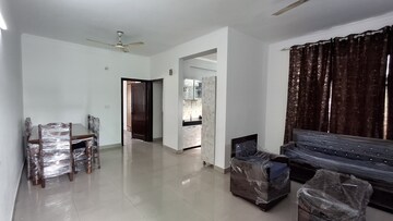 2 BHK Apartment For Rent in Penta Homes, Vip Road