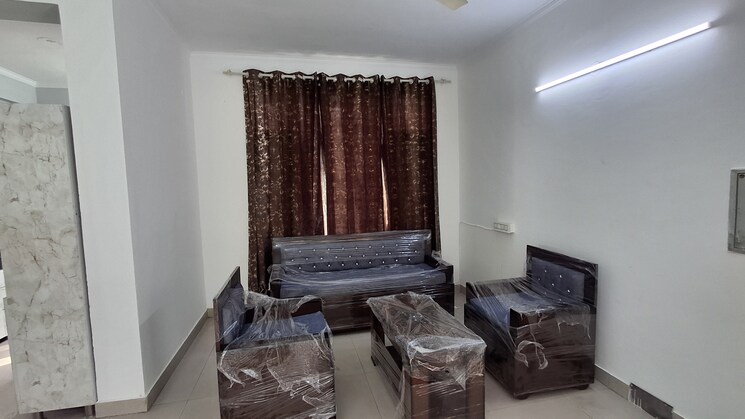 Living Room, penta-homes 2 Bedroom 1300 Sq.Ft. Apartment In Vip Road Zirakpur 9124874