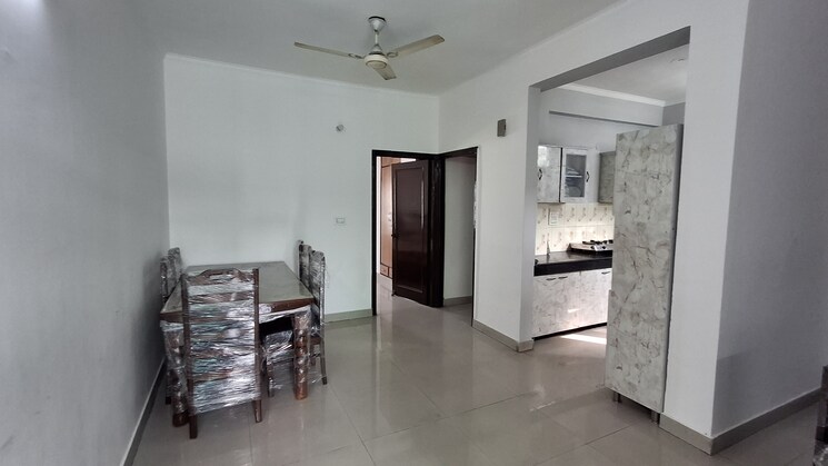 Living Room, penta-homes 2 Bedroom 1300 Sq.Ft. Apartment In Vip Road Zirakpur 9124874