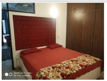2 BHK Apartment For Rent in Lajpat Nagar ii