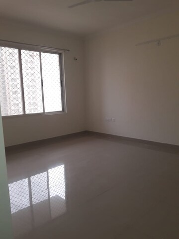 Room in 4 BHK Apartment at AWHO Vijay Vihar, Wagholi – for Rent