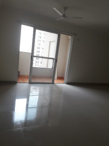 Room in 4 BHK Apartment at AWHO Vijay Vihar, Wagholi – for Rent