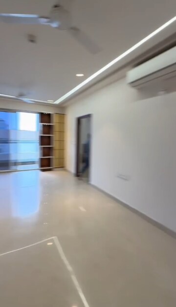 Room in 3 BHK Apartment at Aurobindo Kohinoor, Serilingampally – for Rent