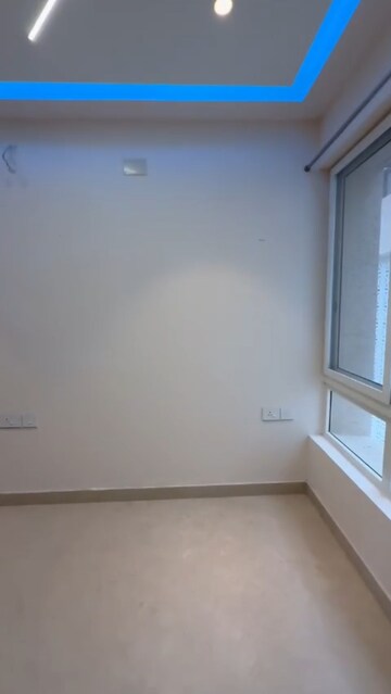 Room in 3 BHK Apartment at Aurobindo Kohinoor, Serilingampally – for Rent