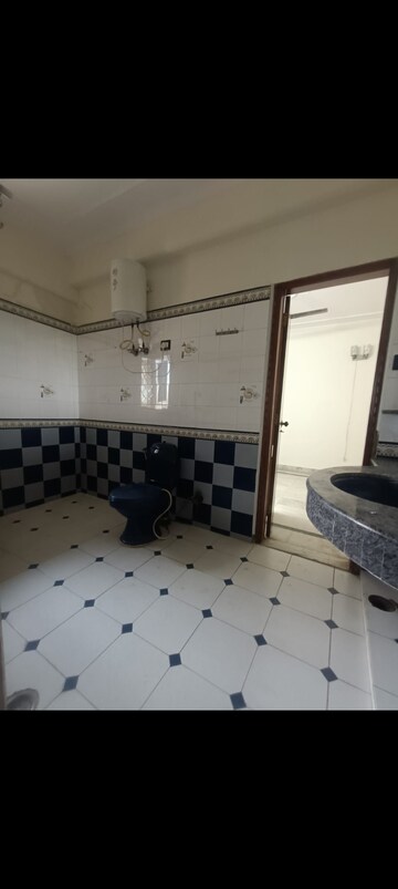 Bathroom in 4 BHK Apartment at Adlakha Hindon Apartments, Vasundhara Enclave – for Rent