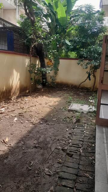Balcony in 3 BHK Builder Floor at SS Mayfield Gardens, Sector 51 – for Rent