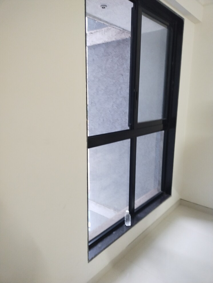 Room, kurla east 1.5 Bedroom 513 Sq.Ft. Apartment In Kurla East Mumbai 9124970