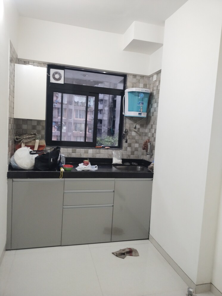 Kitchen, kurla east 1.5 Bedroom 513 Sq.Ft. Apartment In Kurla East Mumbai 9124970