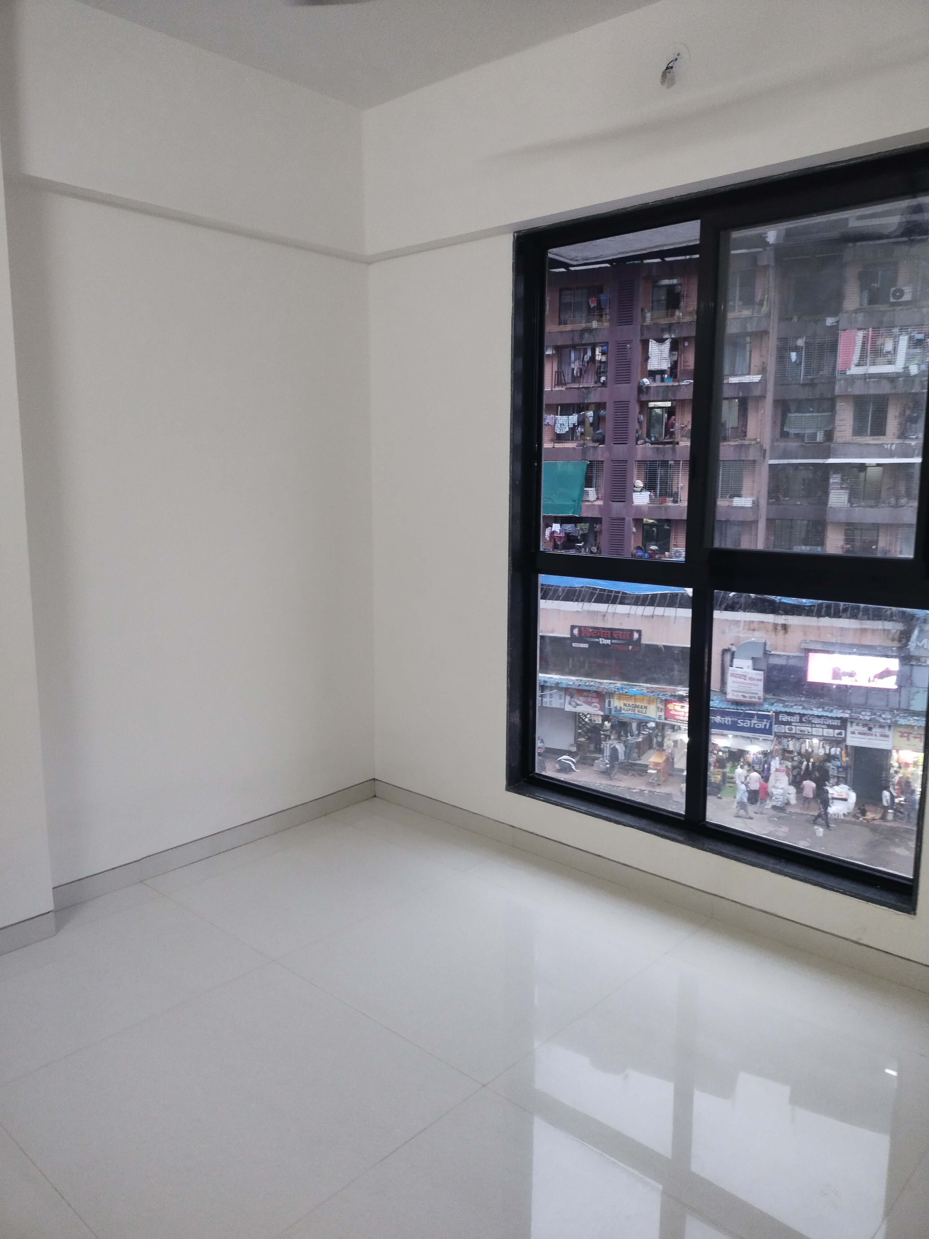 1.5 BHK + Study Room Apartment For Rent in Punit Chs Kurla East Nehr
