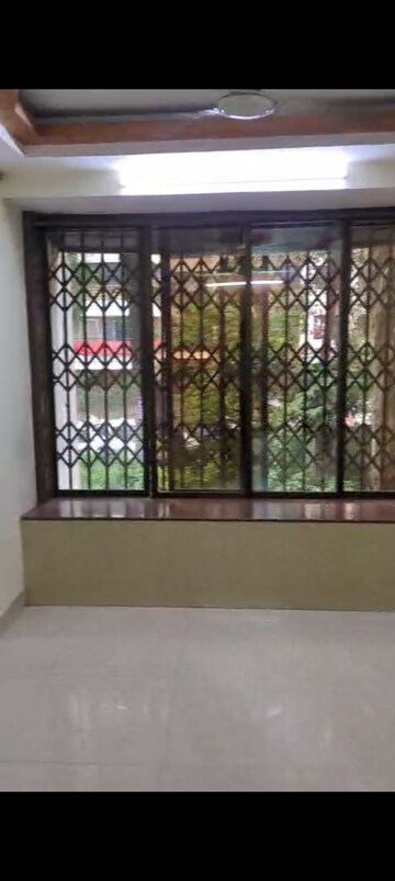 Room in 1 BHK Apartment at Navre Baug CHS, Kurla East – for Rent