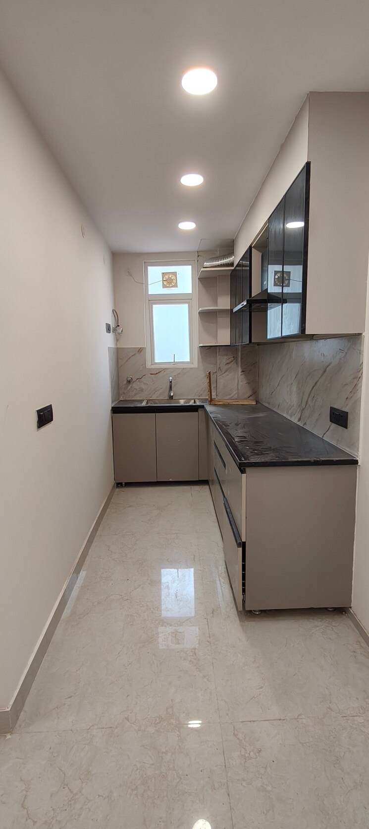 Kitchen, chattarpur 3 Bedroom 1500 Sq.Ft. Builder Floor In Chattarpur Delhi 9124997