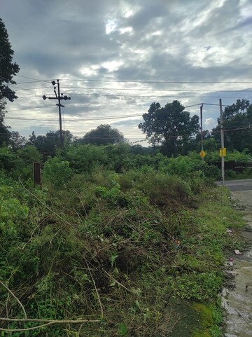  Plot – Garden View at Pondha - for Sale
