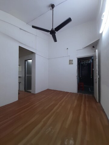 Room in 1 BHK Apartment at Gokuldham Complex, Goregaon East – for Rent