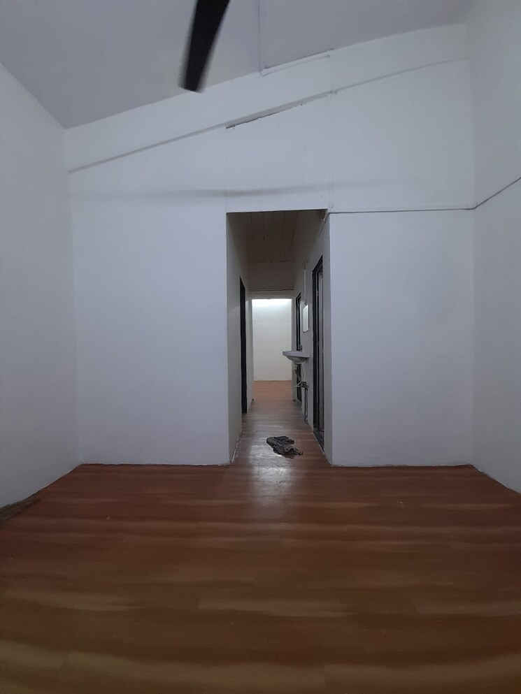 Room, gokuldham-complex 1 Bedroom 450 Sq.Ft. Apartment In Goregaon East Mumbai 9125010