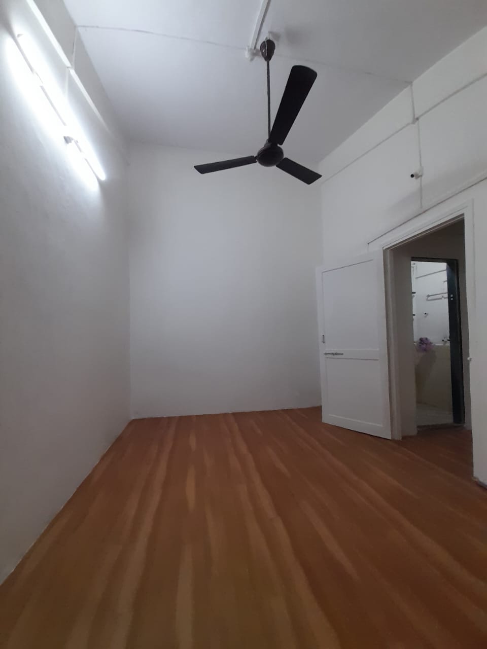 1 BHK + Extra Room 450 Sq.Ft. Apartment in Gokuldham Complex