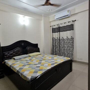 Bedroom in 3 BHK Apartment at Gulmohur Garden, Raj Nagar Extension – for Rent