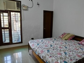 Bedroom in 2 BHK Builder Floor at Motia Royal Estate, Lohgarh – for Rent