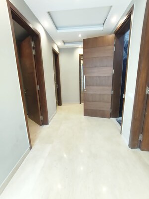 Room in 3 BHK Builder Floor at Greater Kailash I – for Sale