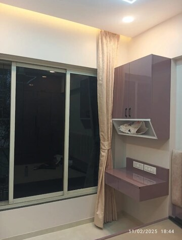 Furnished Amenities in 2 BHK Apartment at Vasant Fiona, Pokhran Road No Two – for Rent