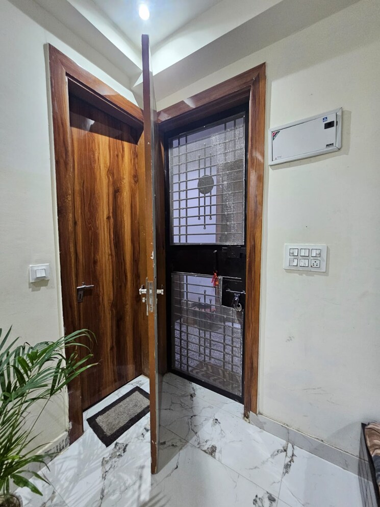 Room, bisrakh jalalpur 3 Bedroom 1550 Sq.Ft. Builder Floor In Bisrakh Jalalpur Greater Noida 9125085