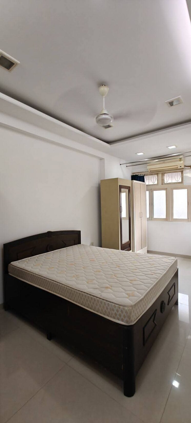 Bedroom, andheri west 2 Bedroom 700 Sq.Ft. Apartment In Andheri West Mumbai 9125111