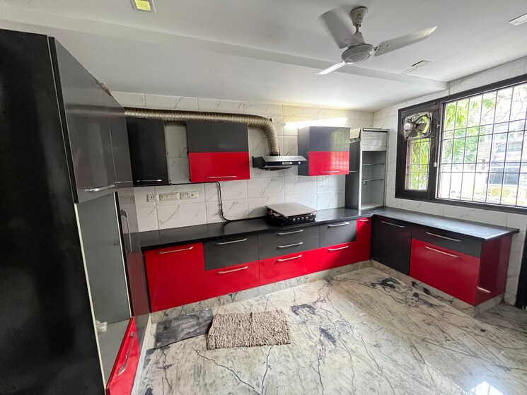 Kitchen, kalkaji 4 Bedroom 3150 Sq.Ft. Builder Floor In Kalkaji Delhi 9125112