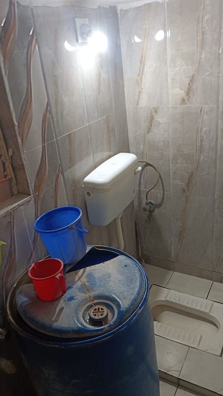 Bathroom, jay-vijay-nagari-phase-2 2 Bedroom 850 Sq.Ft. Apartment In Nalasopara West Palghar 9125122