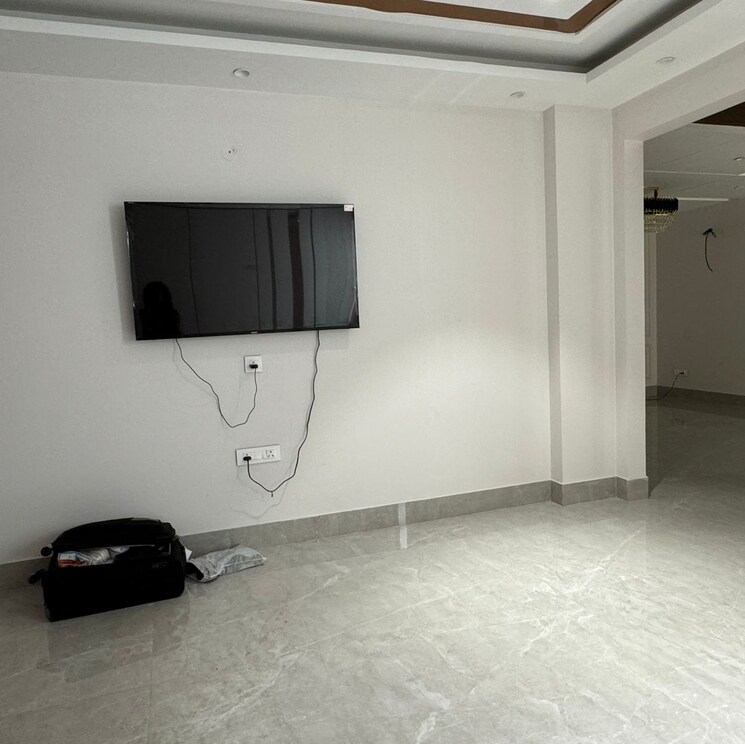 Room, vasant kunj 3 Bedroom 1800 Sq.Ft. Builder Floor In Vasant Kunj Delhi 9125133