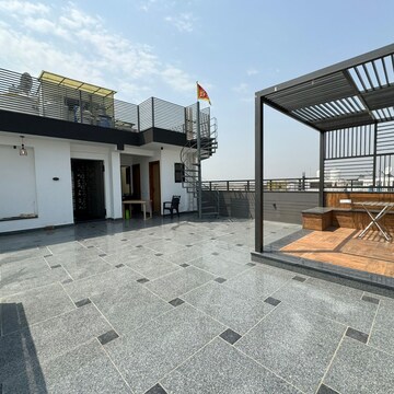3 BHK Builder Floor – Exterior View View at Vasant Kunj - for Rent