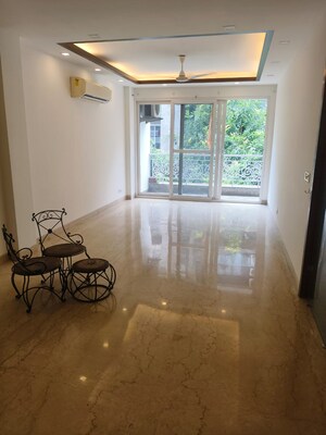 Building Lobby in 3 BHK Builder Floor at Greater Kailash Part 3 – for Sale