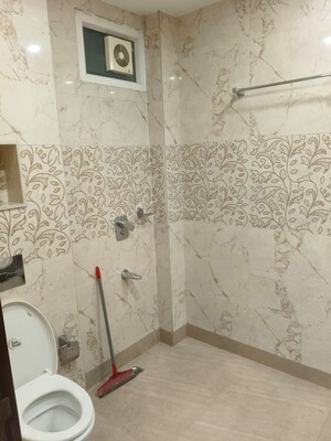 Bathroom in 3 BHK Builder Floor at Greater Kailash Part 3 – for Sale