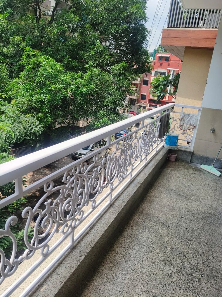 Balcony, greater kailash part 3 3 Bedroom 1950 Sq.Ft. Builder Floor In Greater Kailash Part 3 Delhi 9125135