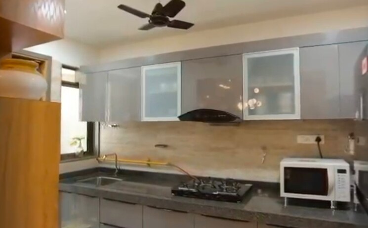 Kitchen, vastrapur 3 Bedroom 1835 Sq.Ft. Apartment In Vastrapur Ahmedabad 9125155