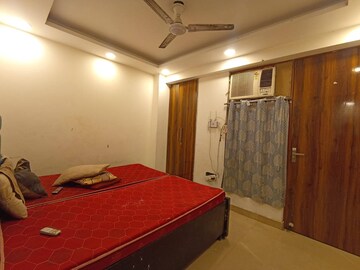 Bedroom in 1 BHK Builder Floor at Saket – for Rent